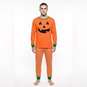 - Pumpkin Halloween Adult two piece pajama set NWT men’s medium (ladies xl)